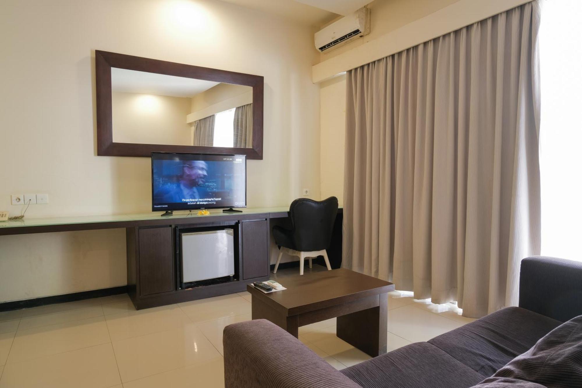 Aparthotel Swiss-Belcourt Sunset Seminyak Exterior foto